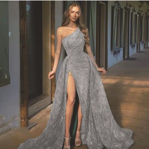 2025 Spring and Summer New Women's Slant Shoulder Split Long Dress Toast Dress Dress Sequins Sling Evening Gowns
