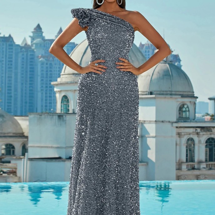 2025 New Sequins Slant Shoulder Backless Sleeveless Long Prom Sequins Silver Swing Dresses Evening Gowns 2025 New Sequins Slant Shoulder Backless Sleeveless Long Prom Sequins Silver Swing Dresses Evening Gowns