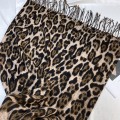 Leopard scarf women's fall and winter classic thickened faux cashmere printed tassel shawl versatile warm scarf Leopard scarf women's fall and winter classic thickened faux cashmere printed tassel shawl versatile warm scarf
