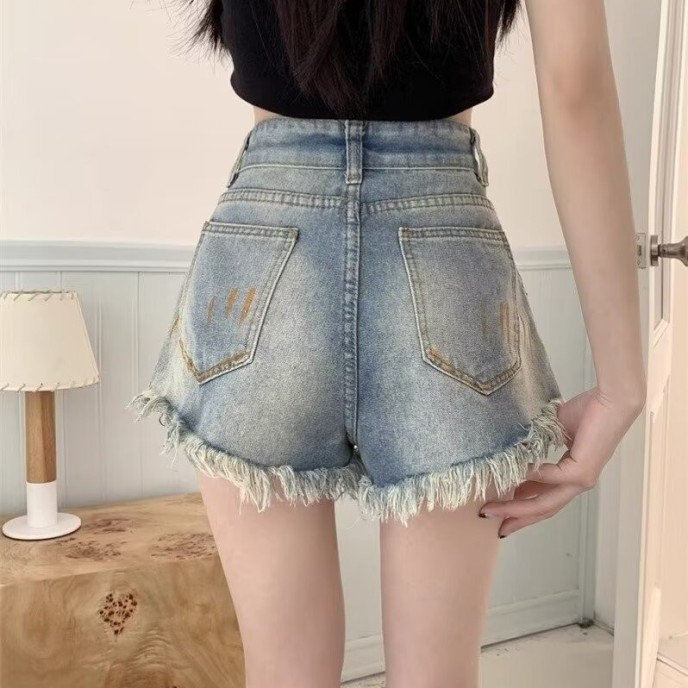 Raw edge denim shorts female summer thin gradient design sense hundred pants American high street casual shorts