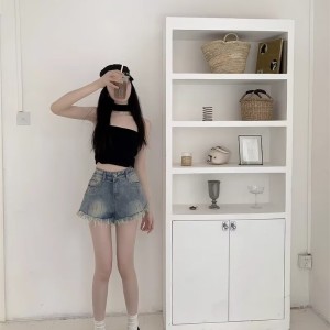 Raw edge denim shorts female summer thin gradient design sense hundred pants American high street casual shorts