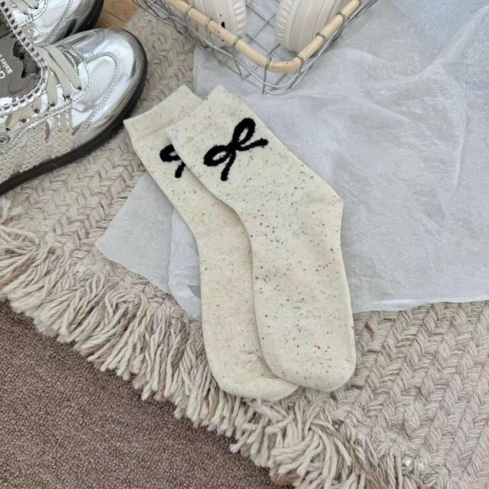 Autumn and winter cartoon flocking socks cute college style Autumn and winter cartoon flocking socks cute college style