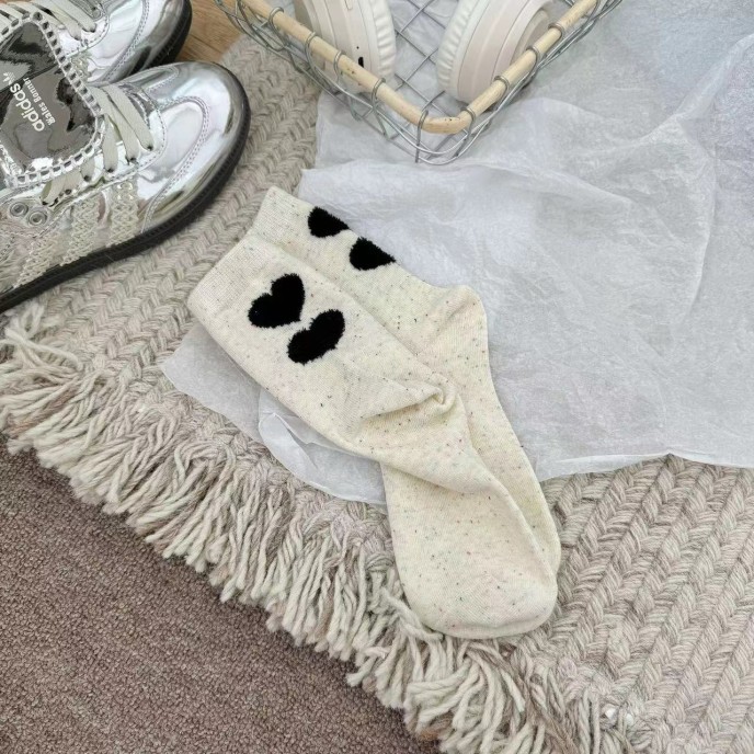Autumn and winter cartoon flocking socks cute college style Autumn and winter cartoon flocking socks cute college style
