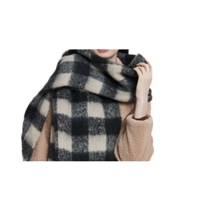 Autumn and winter new black rice checkered coarse fringe scarf women's thick bib shawl Autumn and winter new black rice checkered coarse fringe scarf women's thick bib shawl