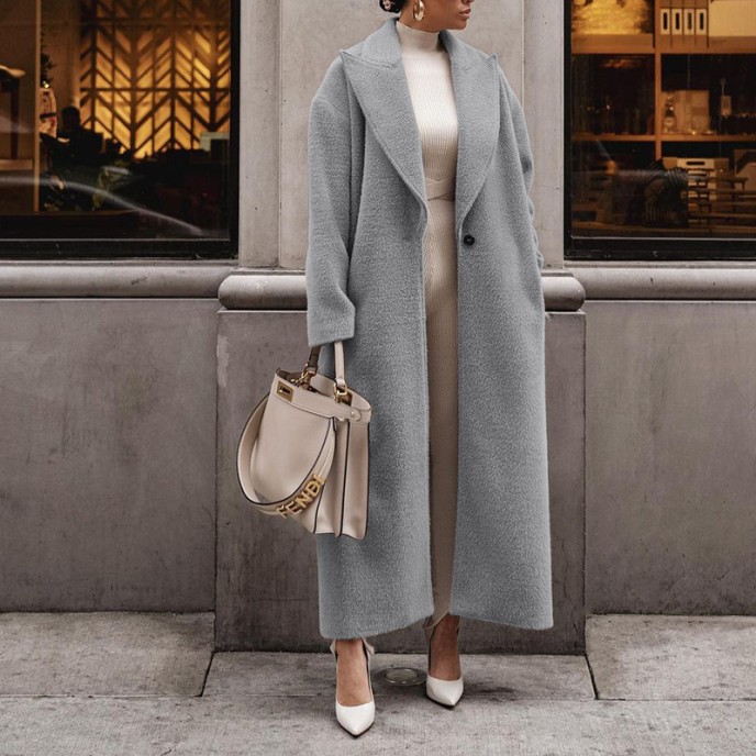 Warm coat in autumn and winter Long sleeve lapel women's plush coat women's coat Warm coat in autumn and winter Long sleeve lapel women's plush coat women's coat