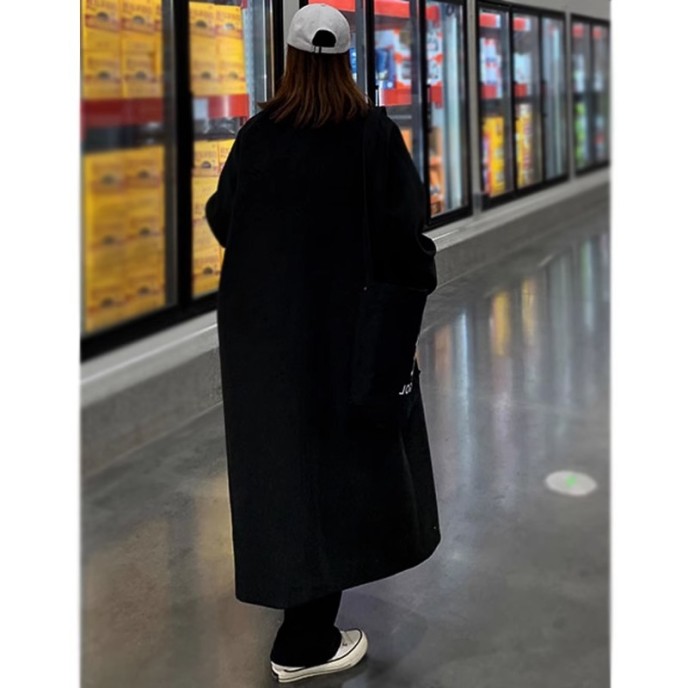 Black woolen coat jacket 2023 autumn/winter new Korean version loose knee length thickened girl's woolen coat jacket Black woolen coat jacket 2023 autumn/winter new Korean version loose knee length thickened girl's woolen coat jacket