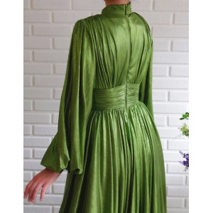 New 2025 spring and summer fashion color waist hanging neck swinging sexy avocado green dress long skirt.