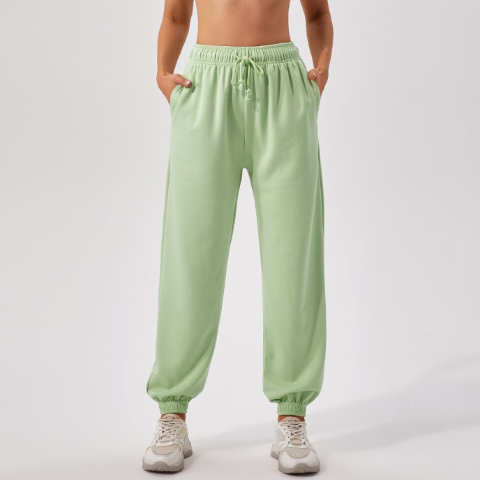 Autumn and winter high-waisted sweatpants women loose straight leg sports pants casual running with all out girt leg pants women Autumn and winter high-waisted sweatpants women loose straight leg sports pants casual running with all out girt leg pants women