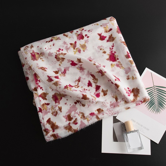 Printed imitated cashmere scarf women elegant fashion with cold warm neck collar