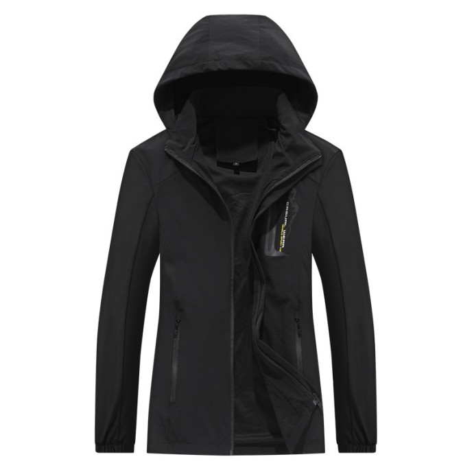 Spring windproof thin leisure sports jacket waterproof climbing clothing fashion brand storm jacket Spring windproof thin leisure sports jacket waterproof climbing clothing fashion brand storm jacket
