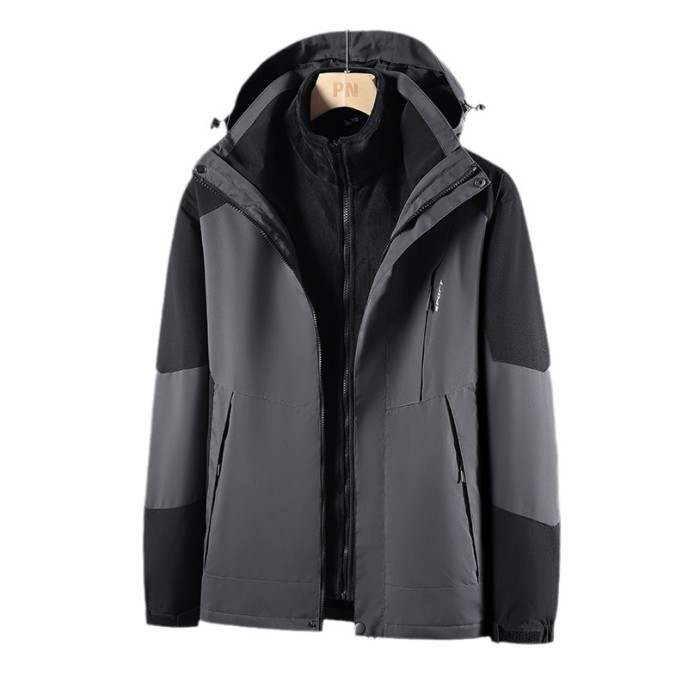 Autumn and winter models outdoor 3-in-1 punching jacket removable women's waterproof windbreaker jacket thickened fleece Autumn and winter models outdoor 3-in-1 punching jacket removable women's waterproof windbreaker jacket thickened fleece