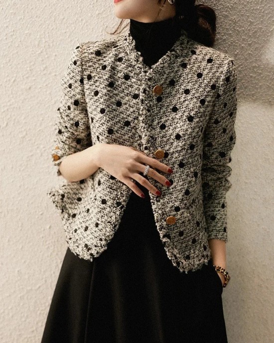 Style Fashion Tweed Wool Jacket Retro Classic Elegant V-neck Short Jacket