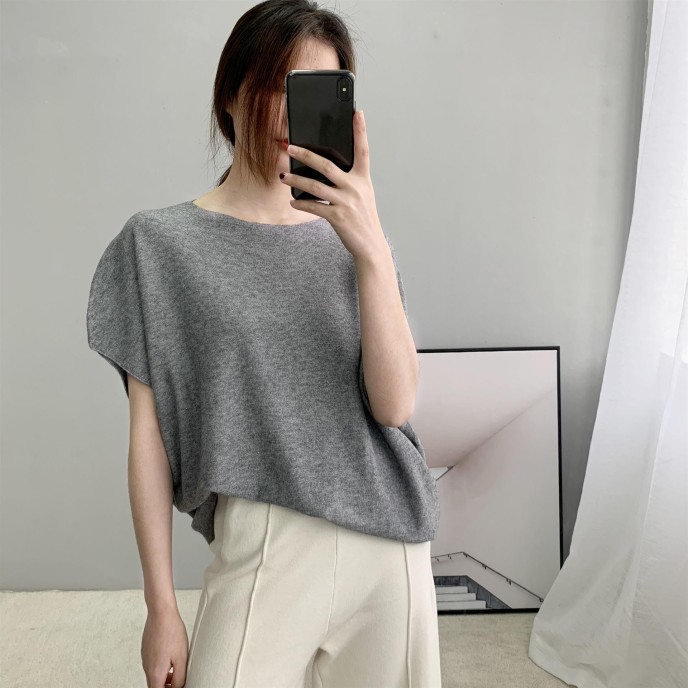 One shoulder knitted short sleeved temperament women's fashion commuting ladies wear women's T-shirts